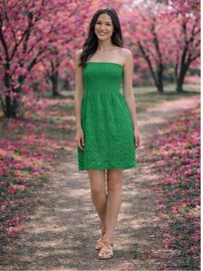 🆕 OLD NAVY Strapless Eyelet Dress 8